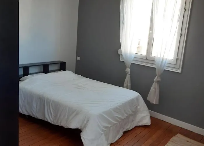 Beau Rénové Proche Gare - 6